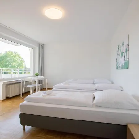 Raj Living - 1 Or 3 Room Apartments With Balcony - 20 Min Messe Dus & Airport Dus Meerbusch Exterior photo