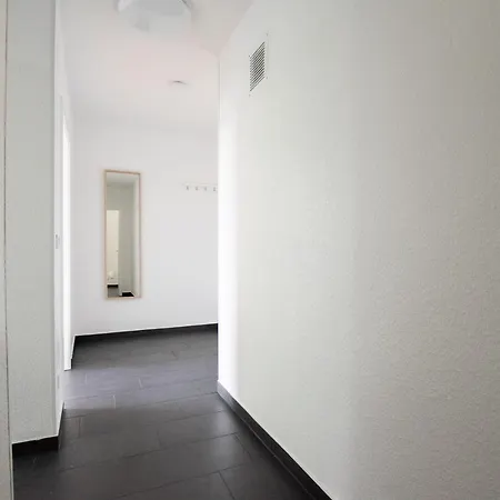 Raj Living - 1 Or 3 Room Apartments With Balcony - 20 Min Messe Dus & Airport Dus Meerbusch Exterior photo