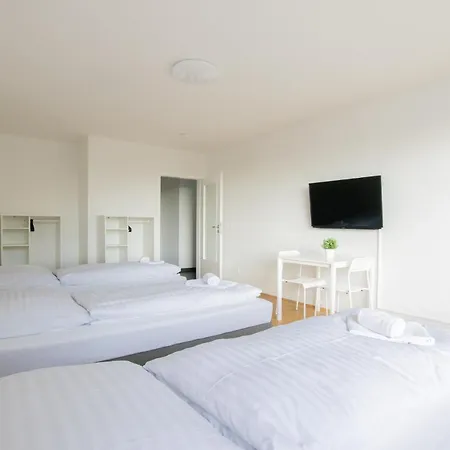 Raj Living - 1 Or 3 Room Apartments With Balcony - 20 Min Messe Dus & Airport Dus Meerbusch Exterior photo