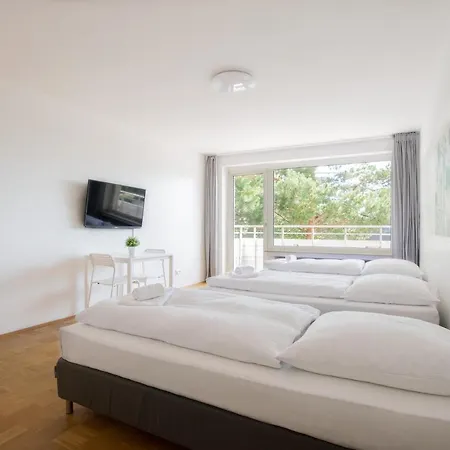 Raj Living - 1 Or 3 Room Apartments With Balcony - 20 Min Messe Dus & Airport Dus Meerbusch Exterior photo