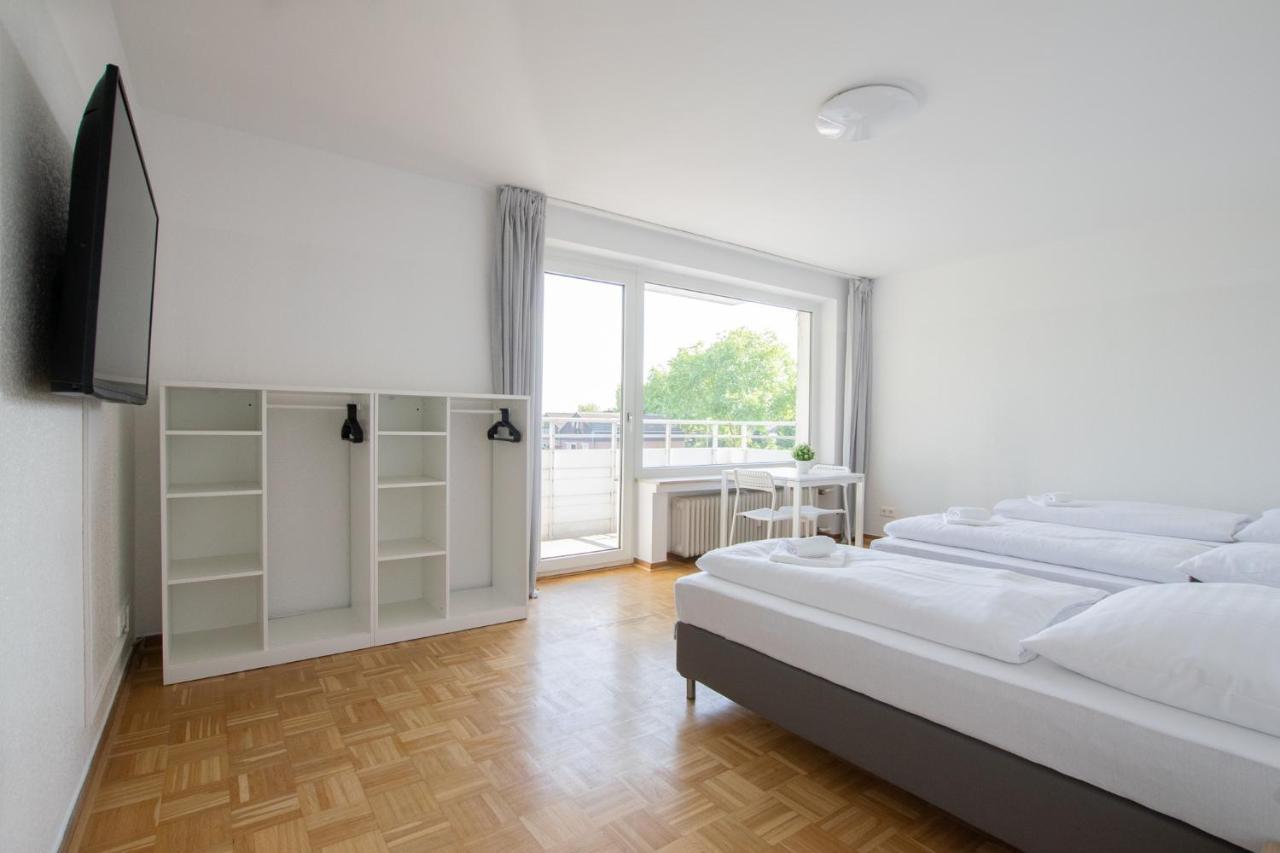 Raj Living - 1 Or 3 With Balcony - 20 Min Messe Dus & Airport Dus Apartment Meerbusch