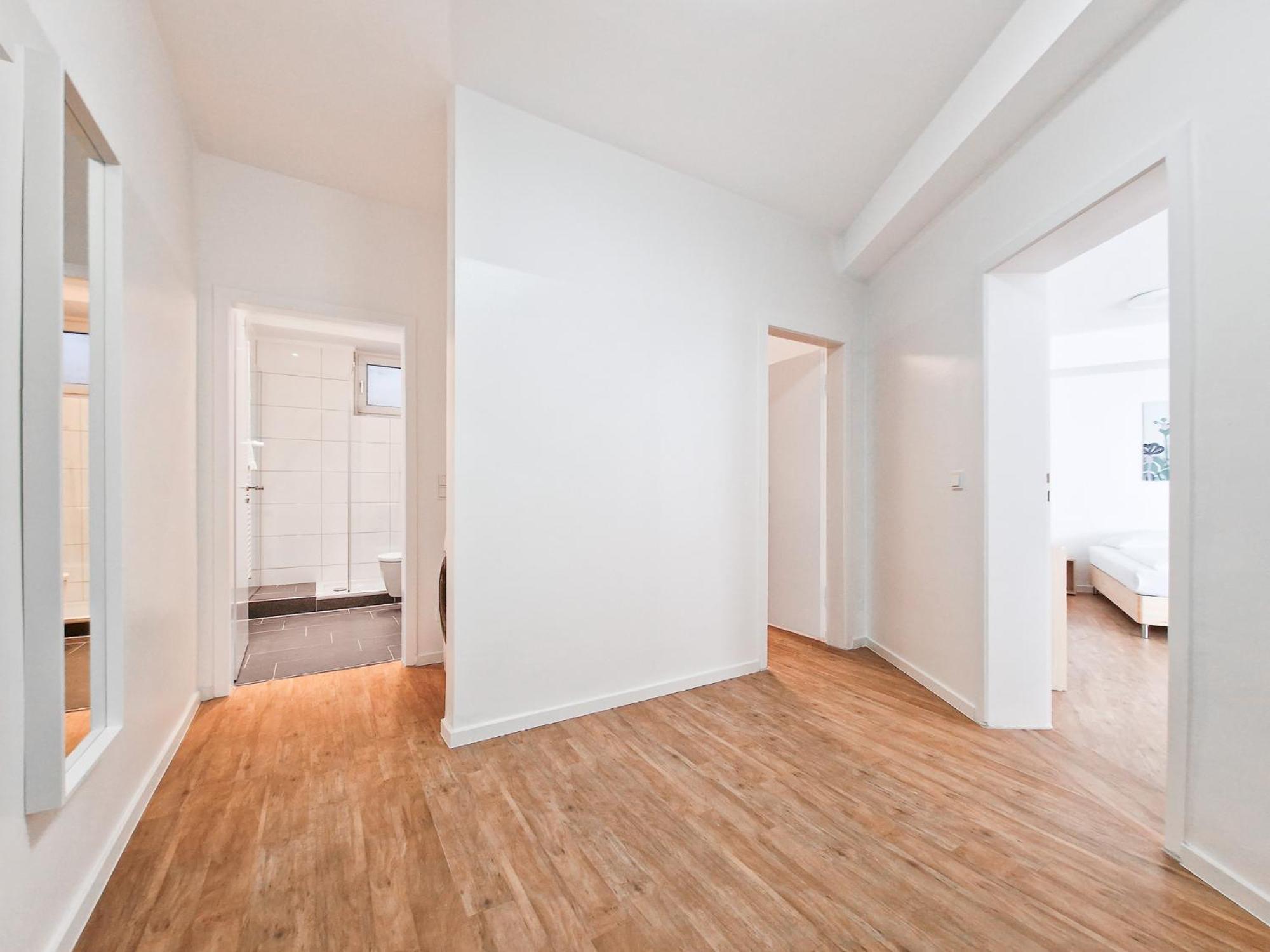 Raj Living - 1 Or 3 With Balcony - 20 Min Messe Dus & Airport Dus * Meerbusch