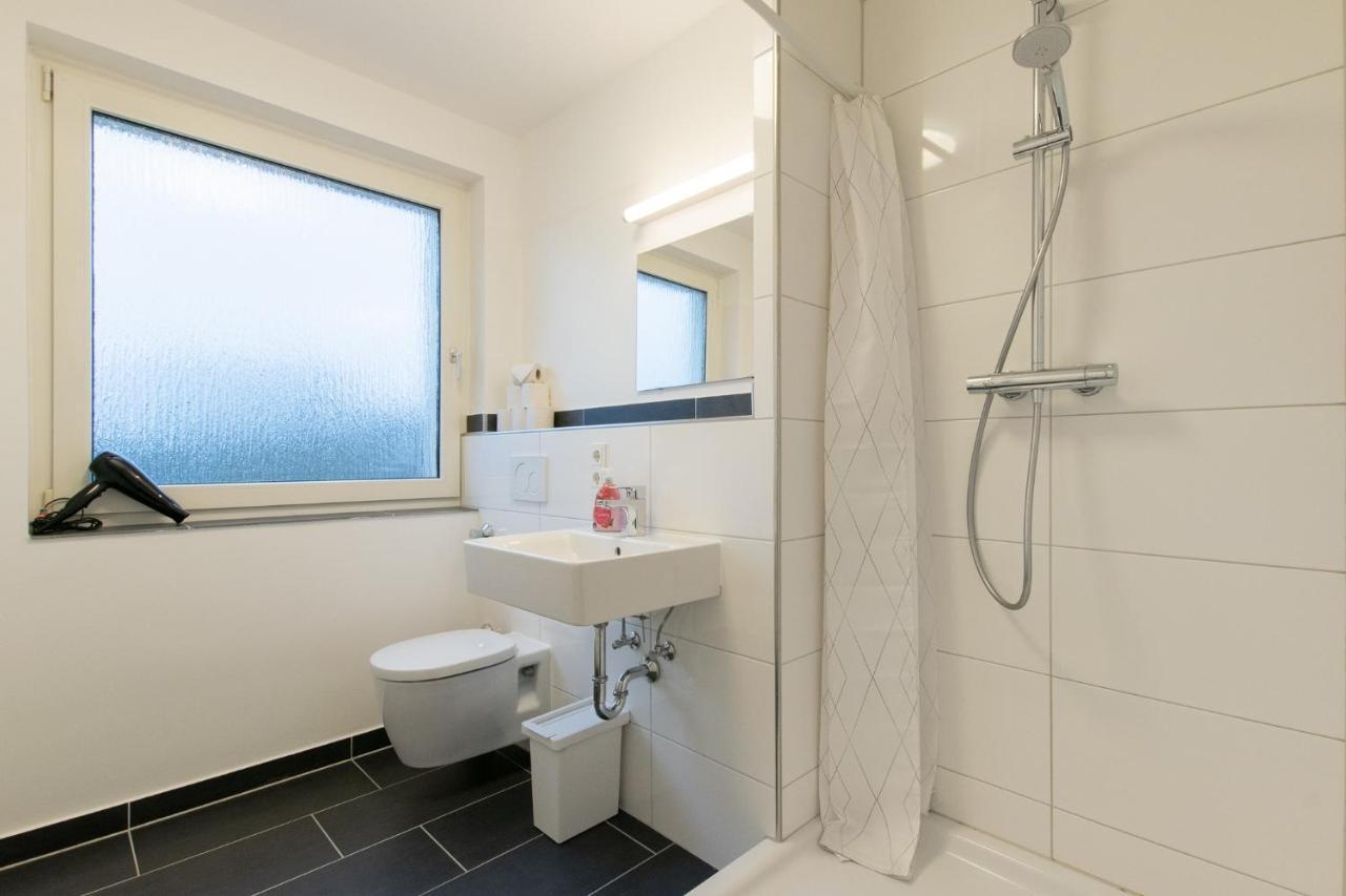 Raj Living - 1 Or 3 With Balcony - 20 Min Messe Dus & Airport Dus * Meerbusch